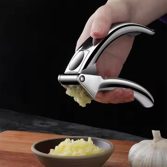 Heavy Duty Garlic Chopper Crusher - Professional Mincer Dicer Tool with Ergonomic Handle