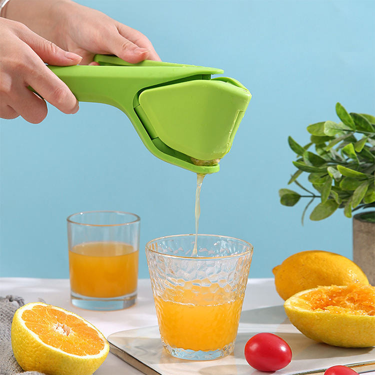 Portable Citrus Juicer - Manual Hand Press Lemon Squeezer with Foldable Design for Kitchen Travel Camping